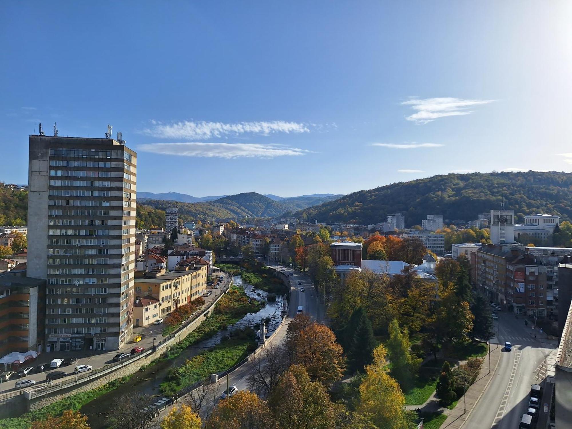 Студио Даневски-Balkan Tower Габрово Экстерьер фото